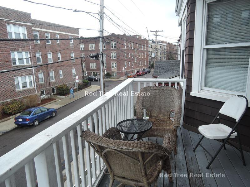 Building Photo - 51 Gardner St