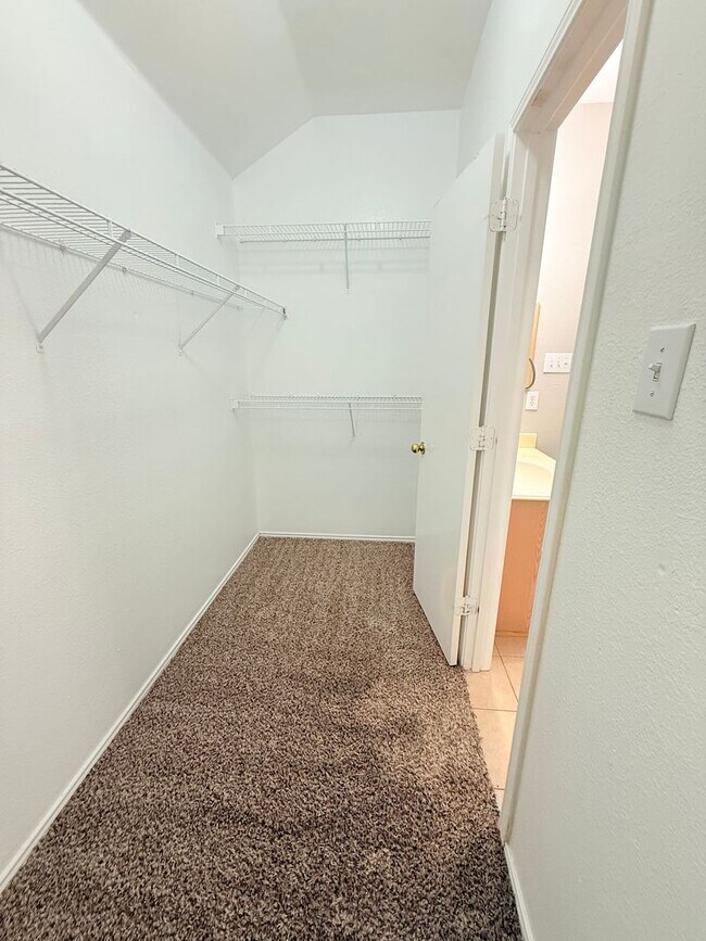 Building Photo - AVAILABLE NOW - Spacious 3-Bedroom Home with Open Layout & Covered Patio in Northwest ISD