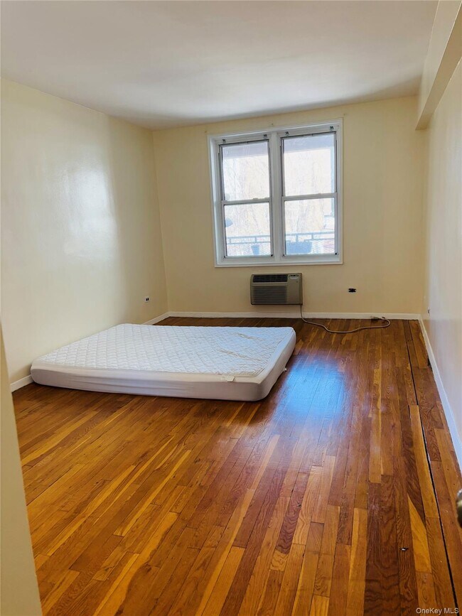 Building Photo - 241-20 Northern Blvd