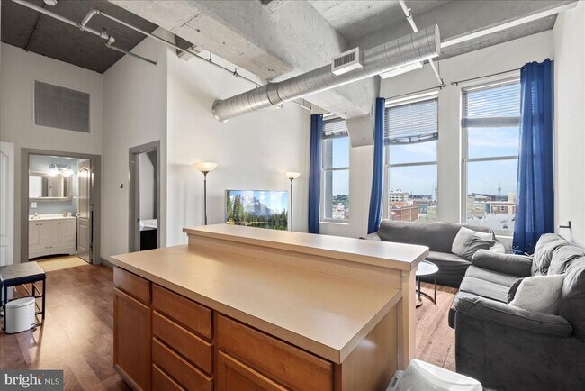 Building Photo - 511 N Broad St