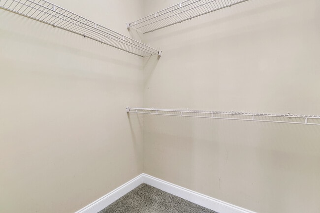 Building Photo - E 31st Street