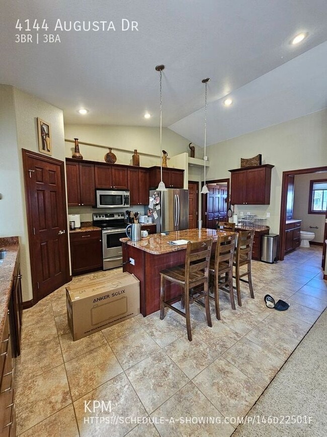 Building Photo - 4144 Augusta Dr