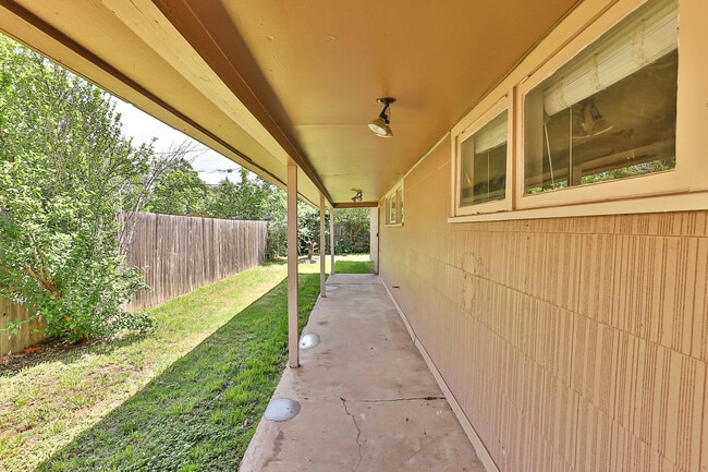 Building Photo - 4319 40th St