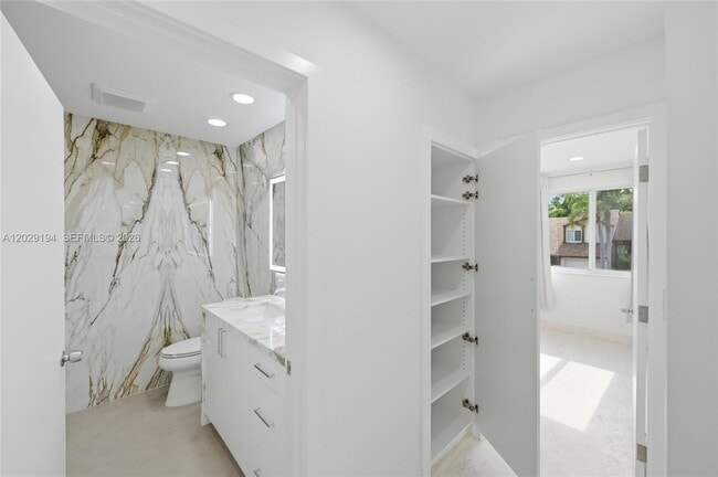 Building Photo - 22384 Thousand Pines Ln