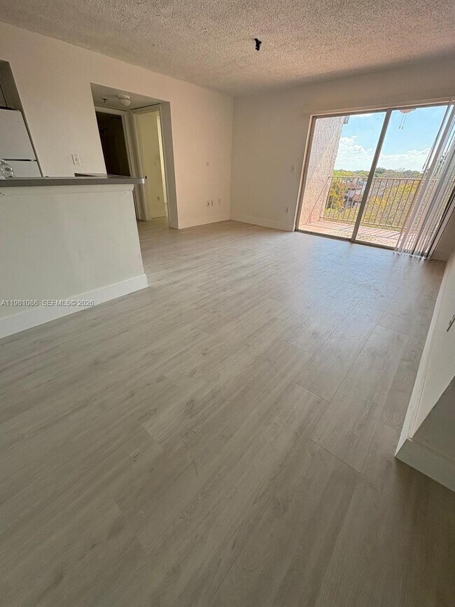 Building Photo - 15231 SW 80th St