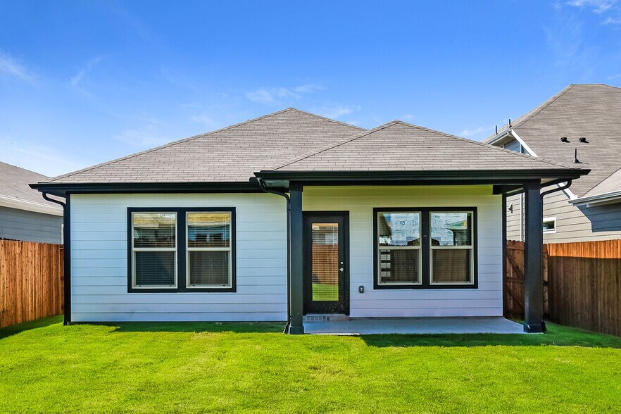 Building Photo - 837 Wisteria Ln