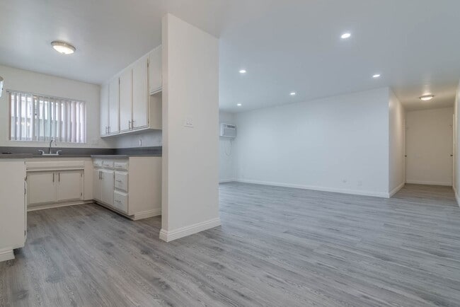 Interior Photo - bar13218