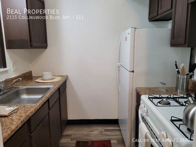 Building Photo - 2115 Collingwood Blvd