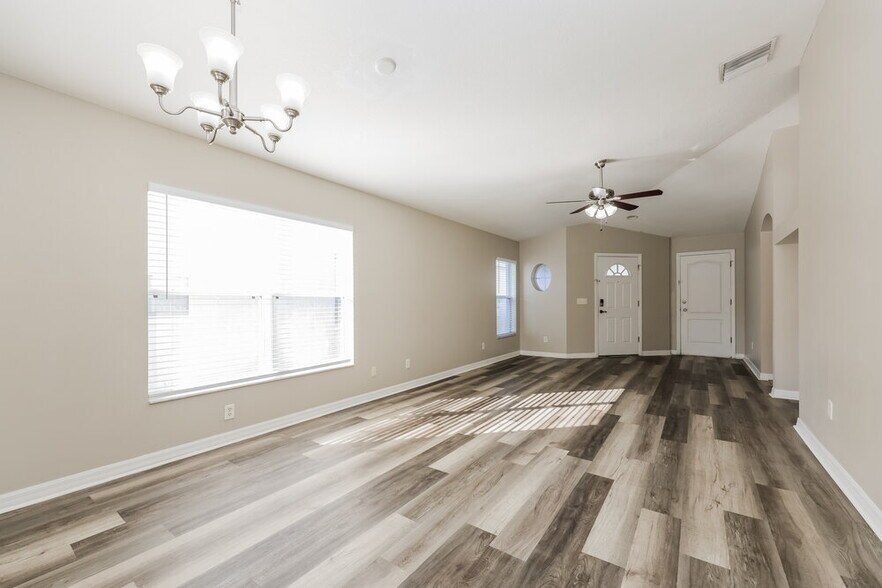 Building Photo - 8003 Canterbury Lake Blvd