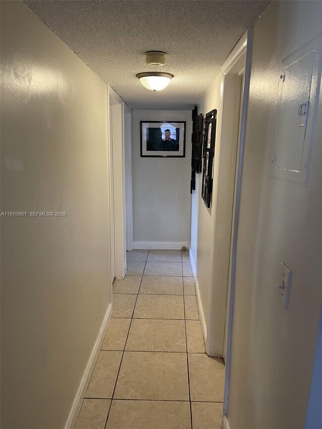 Building Photo - 3522 NE 171 St