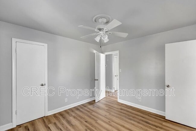 Building Photo - 848 Savage Rd