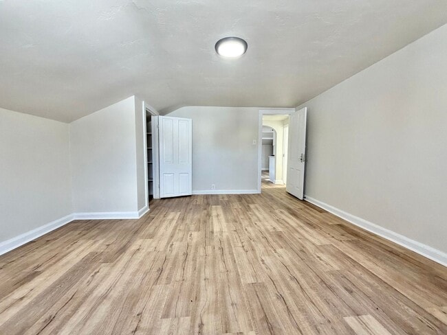 Building Photo - 1440 Smith St