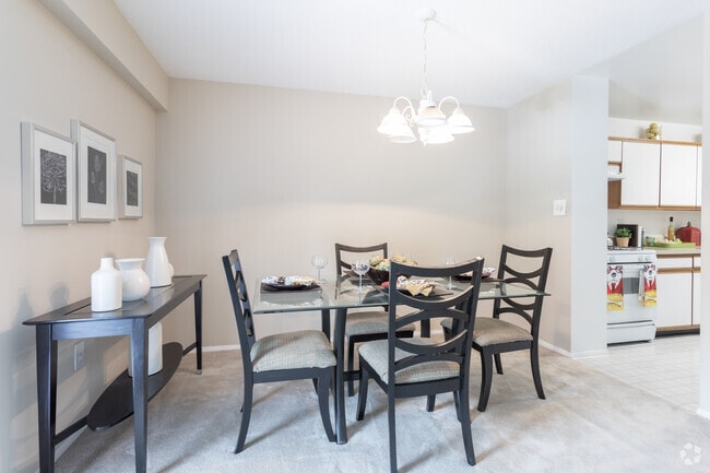 2BR, 2BA - 1,000 SF - Classic - Trillium Apartments