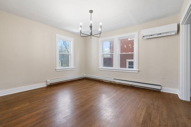 Building Photo - Newly Renovated 3 Bedroom home in East Pittsburgh available now!