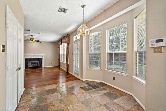 Building Photo - 22811 Crested Lark Ct