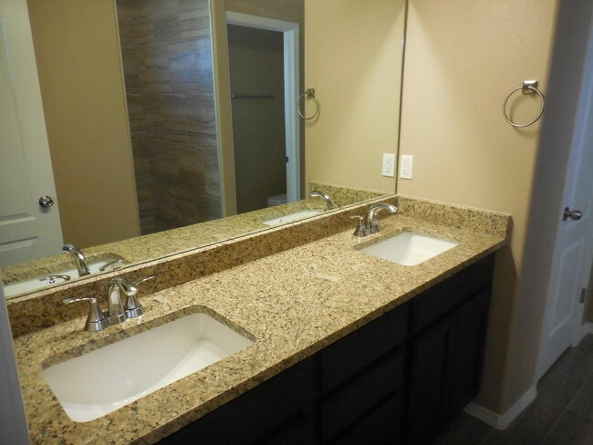 Building Photo - 7312 Glacier Dr