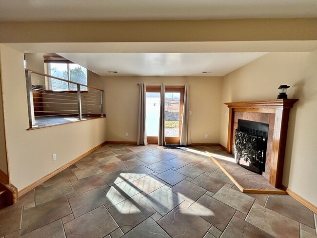 Building Photo - Gorgeous 3-Bedroom Home with Unobstructed Views and Access to North Open Space from Yard!