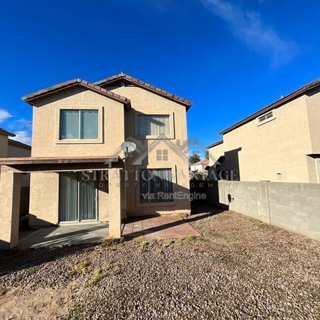 Building Photo - 11381 W Yuma St