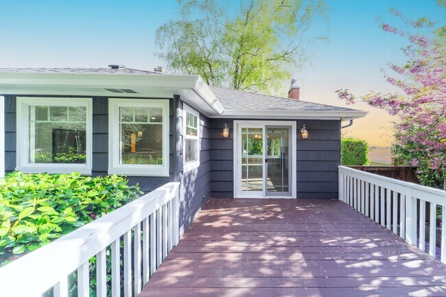 Building Photo - Gorgeous Hillsdale Home w/3 Decks, Picturesque Yard, Sauna, Garage & AC! Pets Welcome!