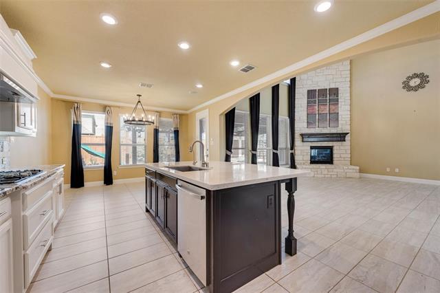 Building Photo - 14640 Huffman Ln