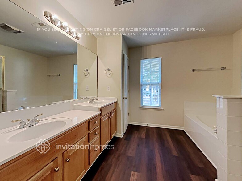 Building Photo - 4762 Turnridge Ct NW