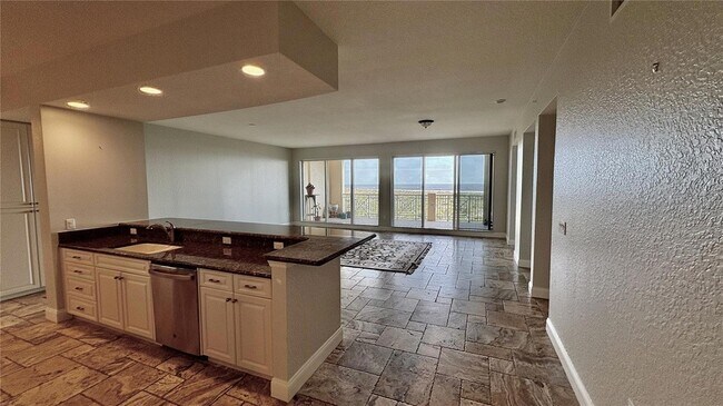 Building Photo - 261 Minorca Beach Way