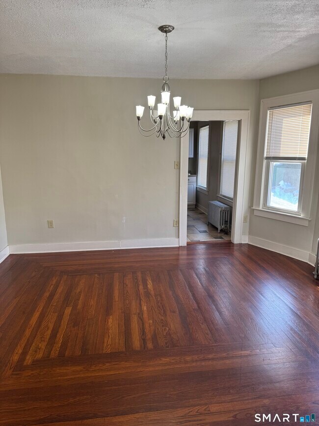 Building Photo - 46 Denison Ave