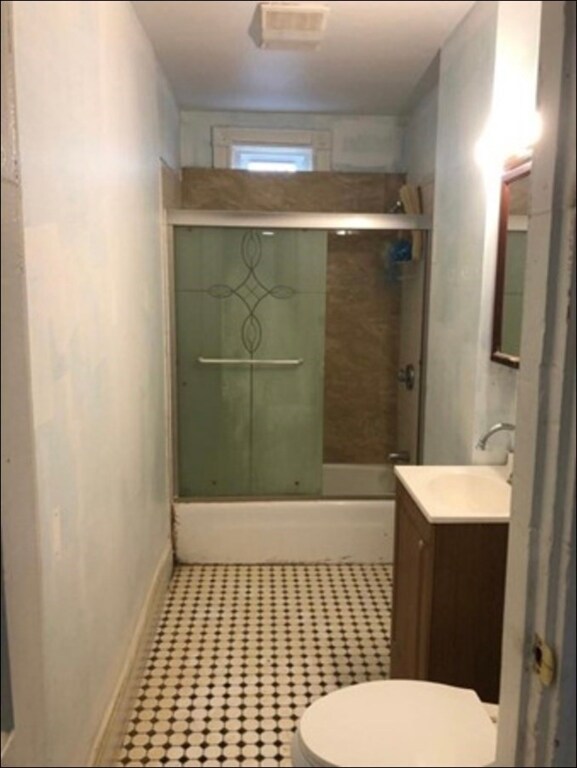 Building Photo - 729 Broadway