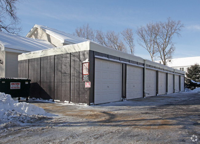 Building Photo - Park / Arlington Avenue