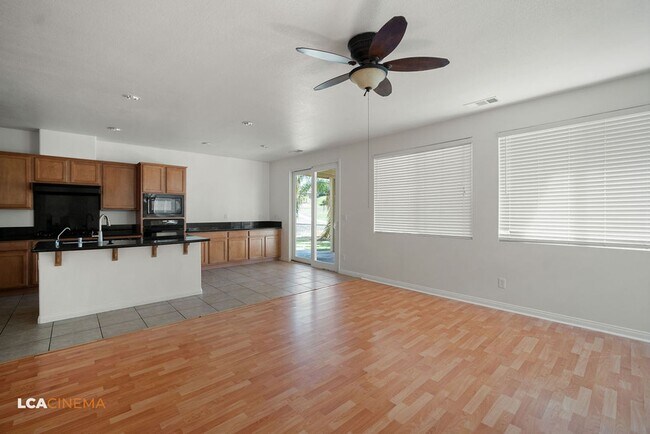 Building Photo - 5107 Via Palermo Dr