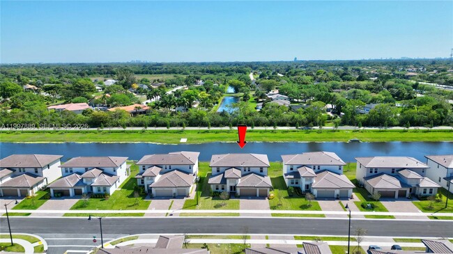 Building Photo - 4390 SW 122nd Terrace