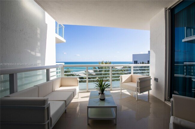 Primary Photo - 3801 Collins Ave