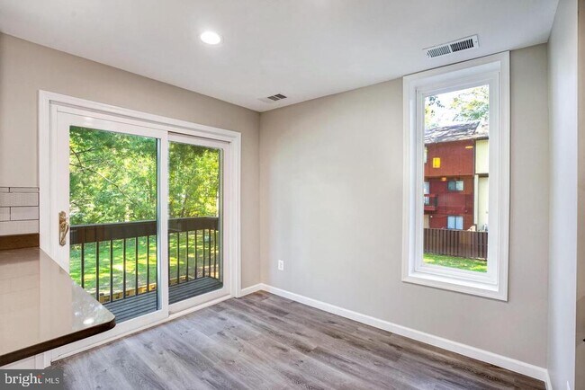 Building Photo - 2246 White Cornus Ln
