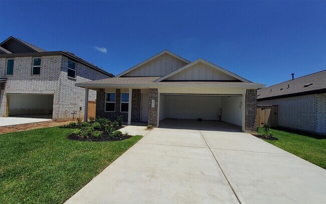 Building Photo - 26810 Scarlet Willow Dr