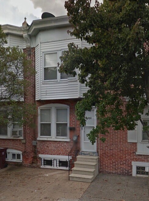 Building Photo - 202 Stroud St