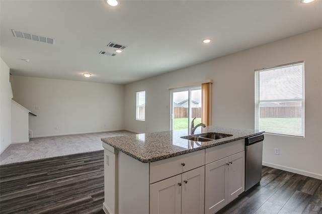 Building Photo - 10301 Castle Lyons Ln