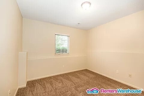 Building Photo - 4 Bed 3 Bath Home In North KC! Available NOW!