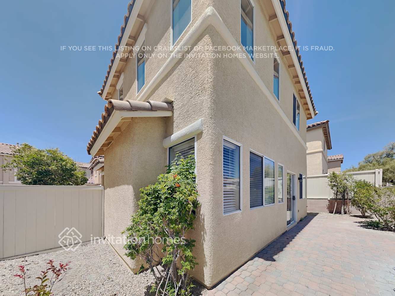 Building Photo - 10428 Chandra Ave