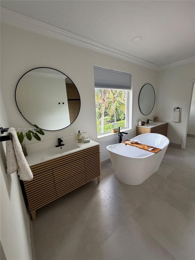 Building Photo - 1819 Mariners Ln