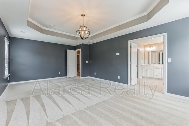 Building Photo - 7419 Canova Ln