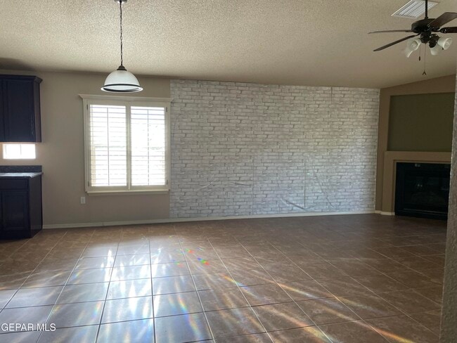 Building Photo - 3233 Muddy Point Ln