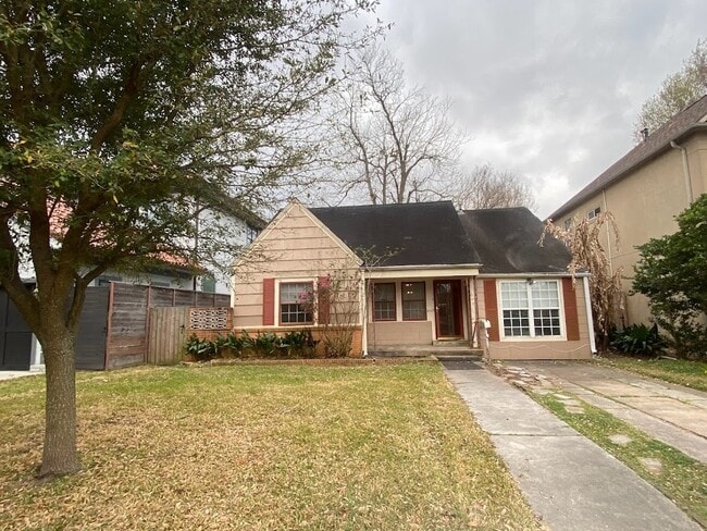 Building Photo - 4425 Ione St