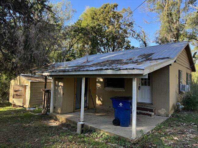 Building Photo - 202 Martin Luther King Rd