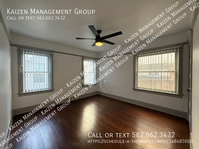 Building Photo - 534 W 14th St