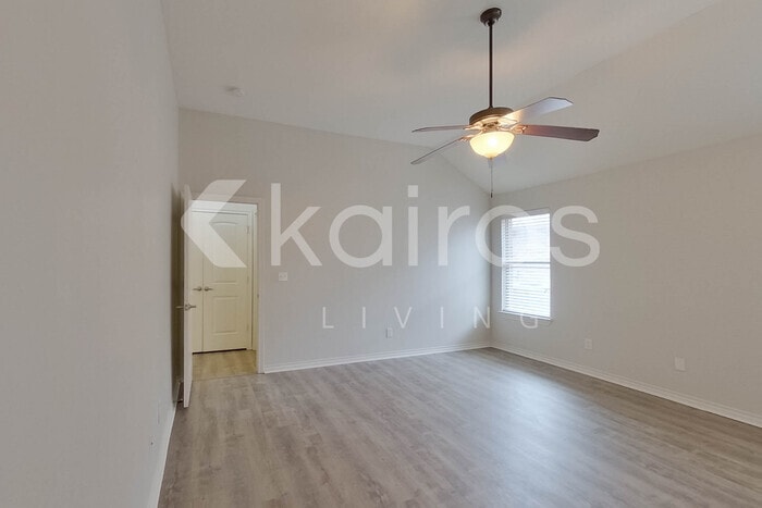 Building Photo - 2421 NW 158th St