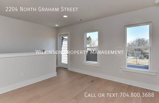 Building Photo - Luxury Urban Living 3-bed 3.5-bath NODA