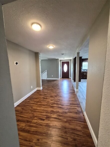 Building Photo - 209 Florence St