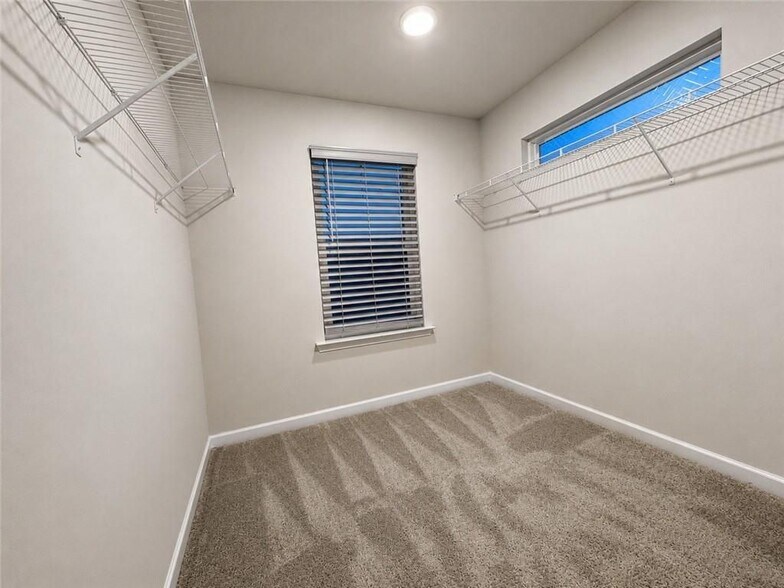 Building Photo - 4660 Shipley Ave