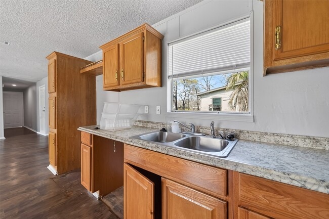 Building Photo - 9205 Tigner Rd