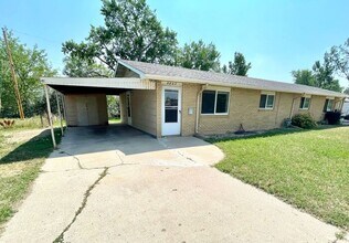 Building Photo - 2 Bedroom, 1 Bath Duplex on Outskirts of Loveland, CO